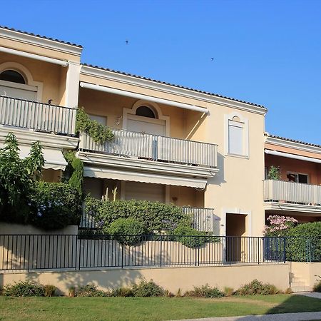 Appartement Les Pins Bleus A8 Sainte-Maxime Eksteriør billede