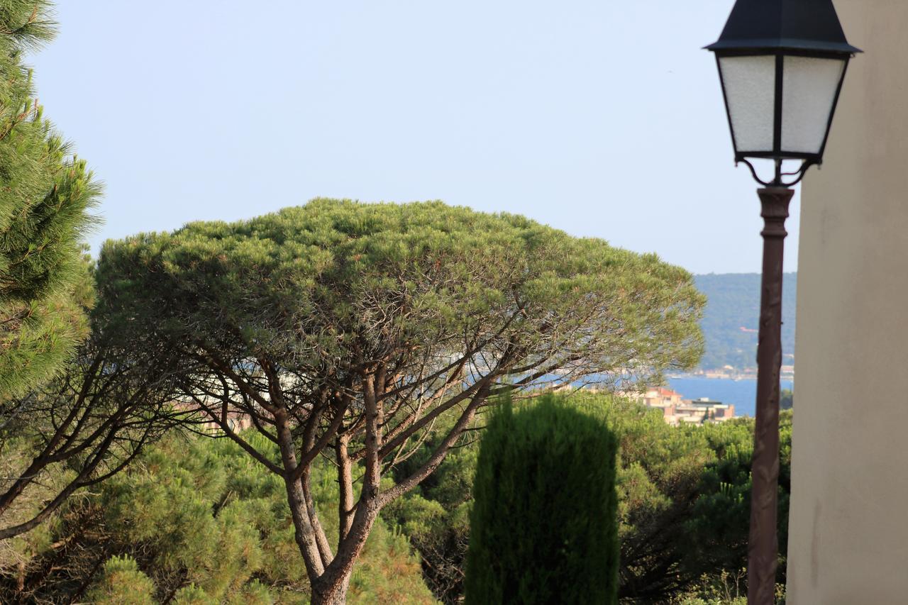 Appartement Les Pins Bleus A8 Sainte-Maxime Eksteriør billede