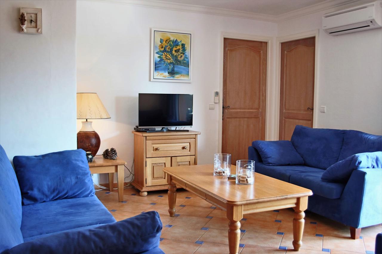 Appartement Les Pins Bleus A8 Sainte-Maxime Eksteriør billede