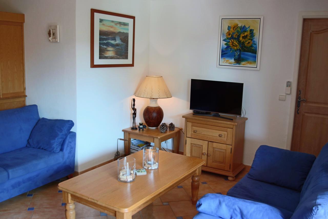 Appartement Les Pins Bleus A8 Sainte-Maxime Eksteriør billede